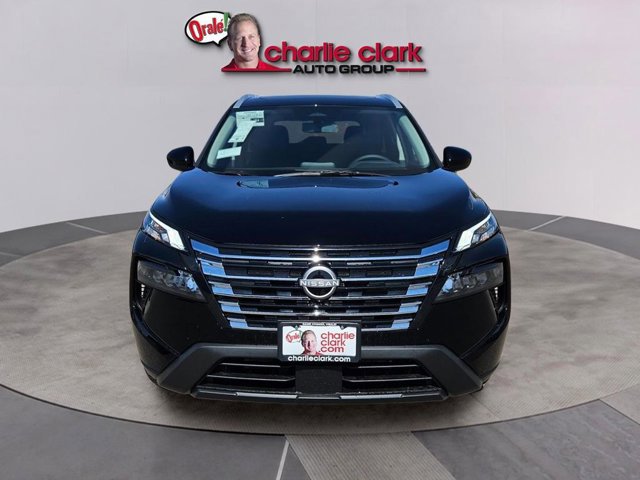 Certified 2025 Nissan Rogue SV w/ SV Premium Package image 9