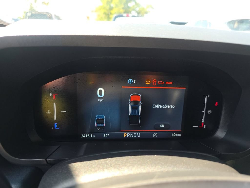 Used 2025 Ford Maverick Lobo AWD/4WD image 2