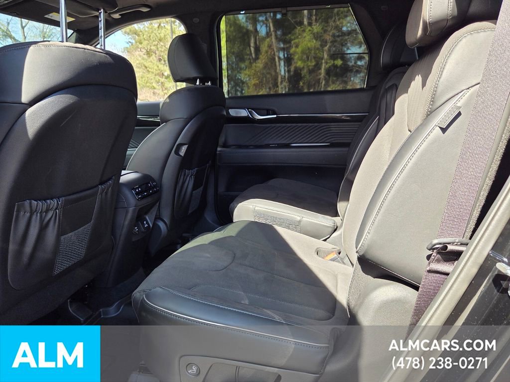 Used 2025 Hyundai Palisade Calligraphy image 6