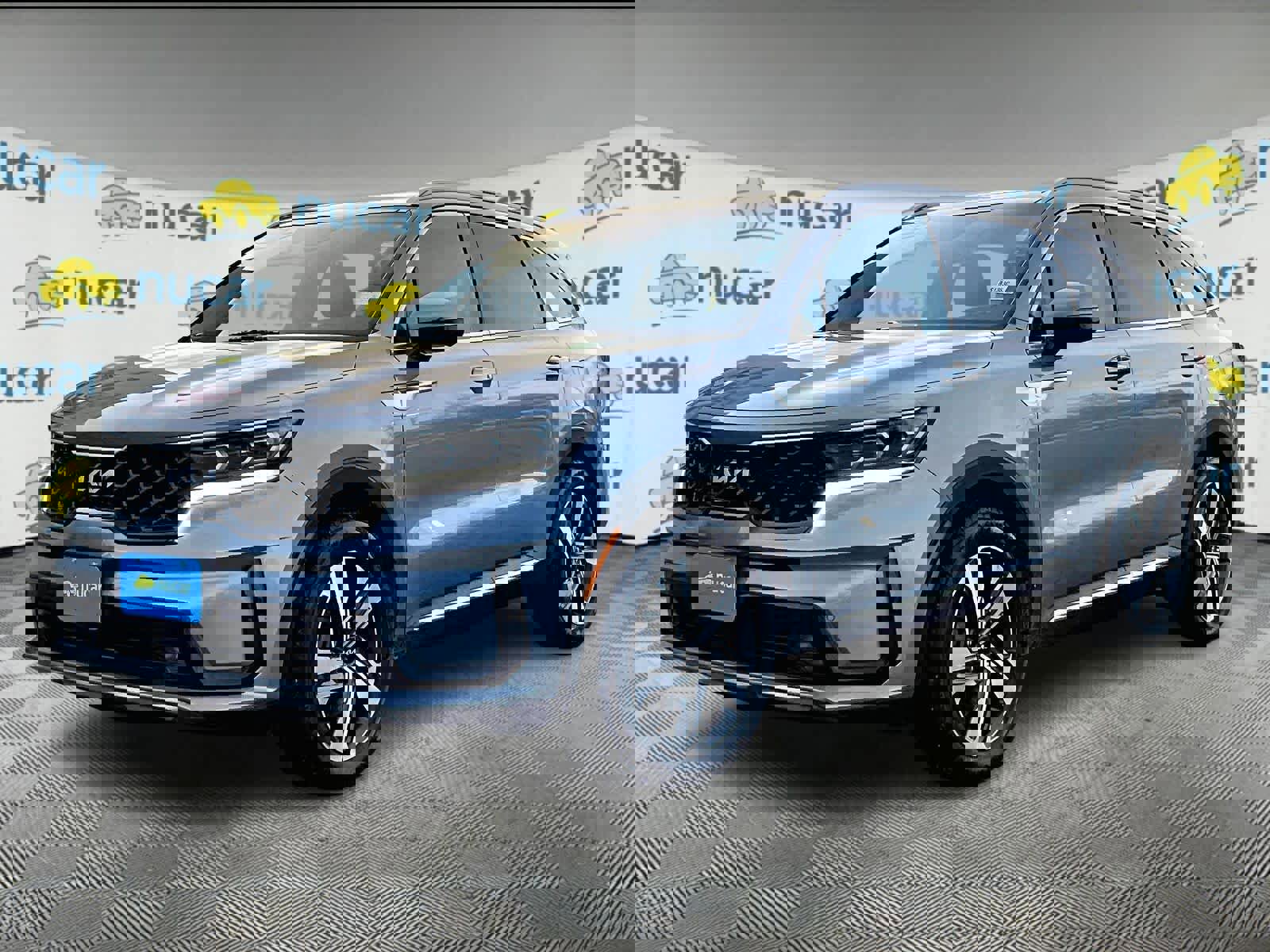 Used 2023 Kia Sorento SX Prestige w/ Panoramic Sunroof Package image 3