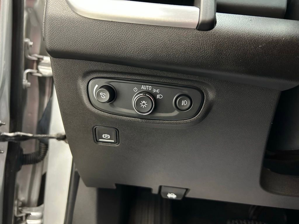 Used 2021 GMC Terrain SLT FWD image 24