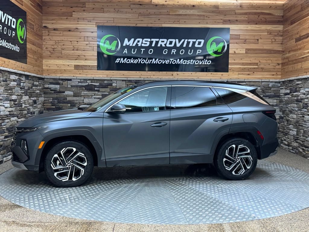 Used 2025 Hyundai Tucson Limited AWD/4WD video 4