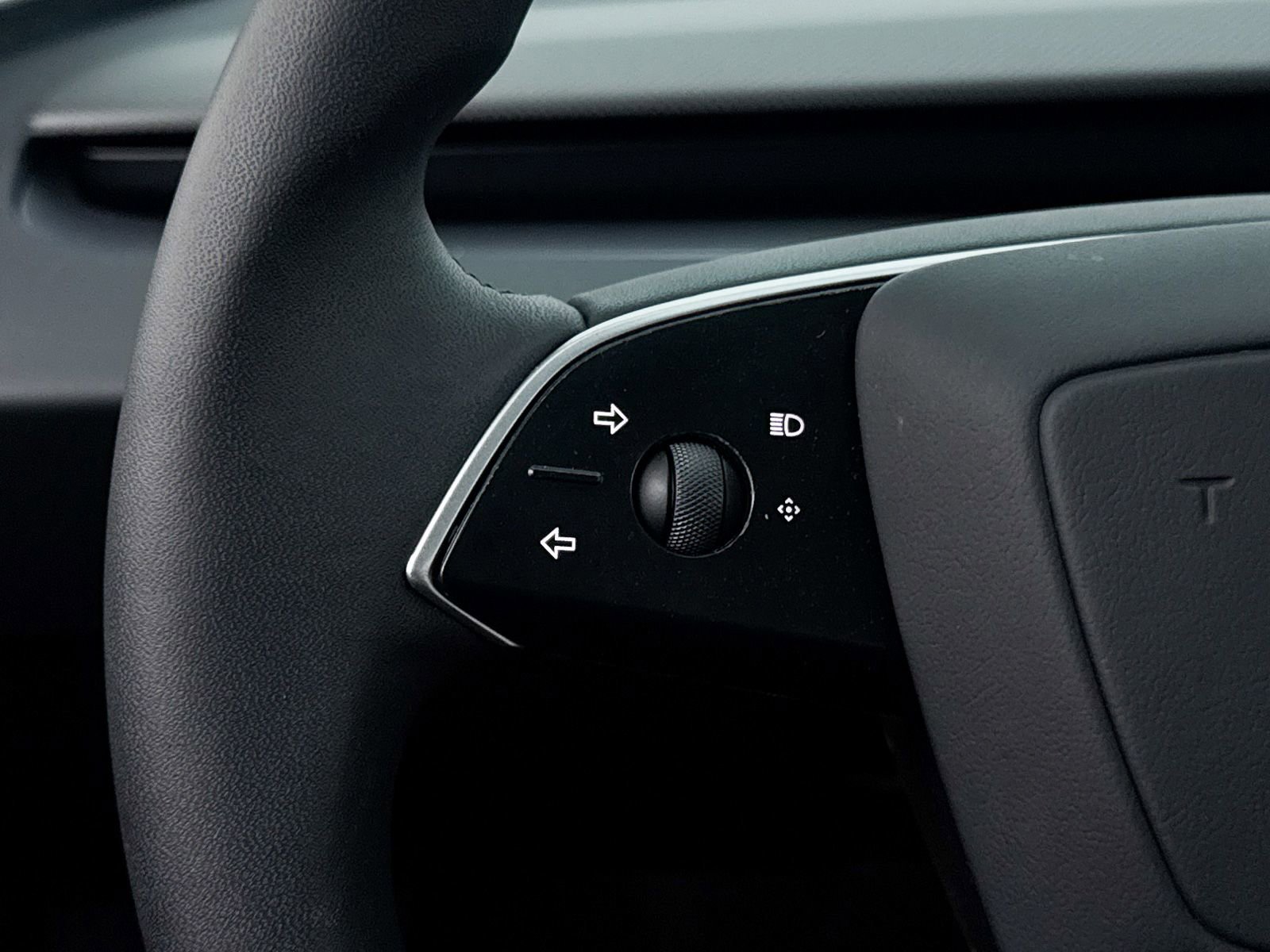 Used 2024 Tesla Model 3 Performance image 36