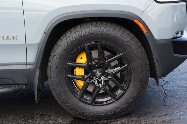 Used 2023 Rivian R1T Adventure Quad AWD/4WD image 17