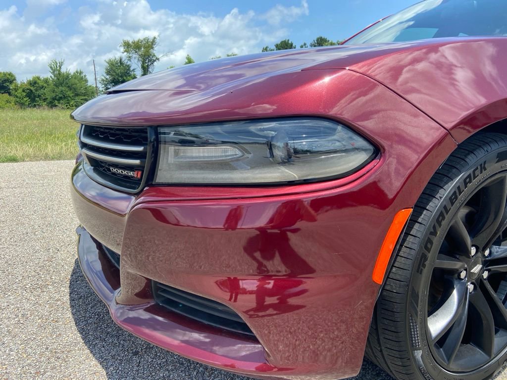 Used 2023 Dodge Charger SXT w/ Blacktop Package RWD image 9