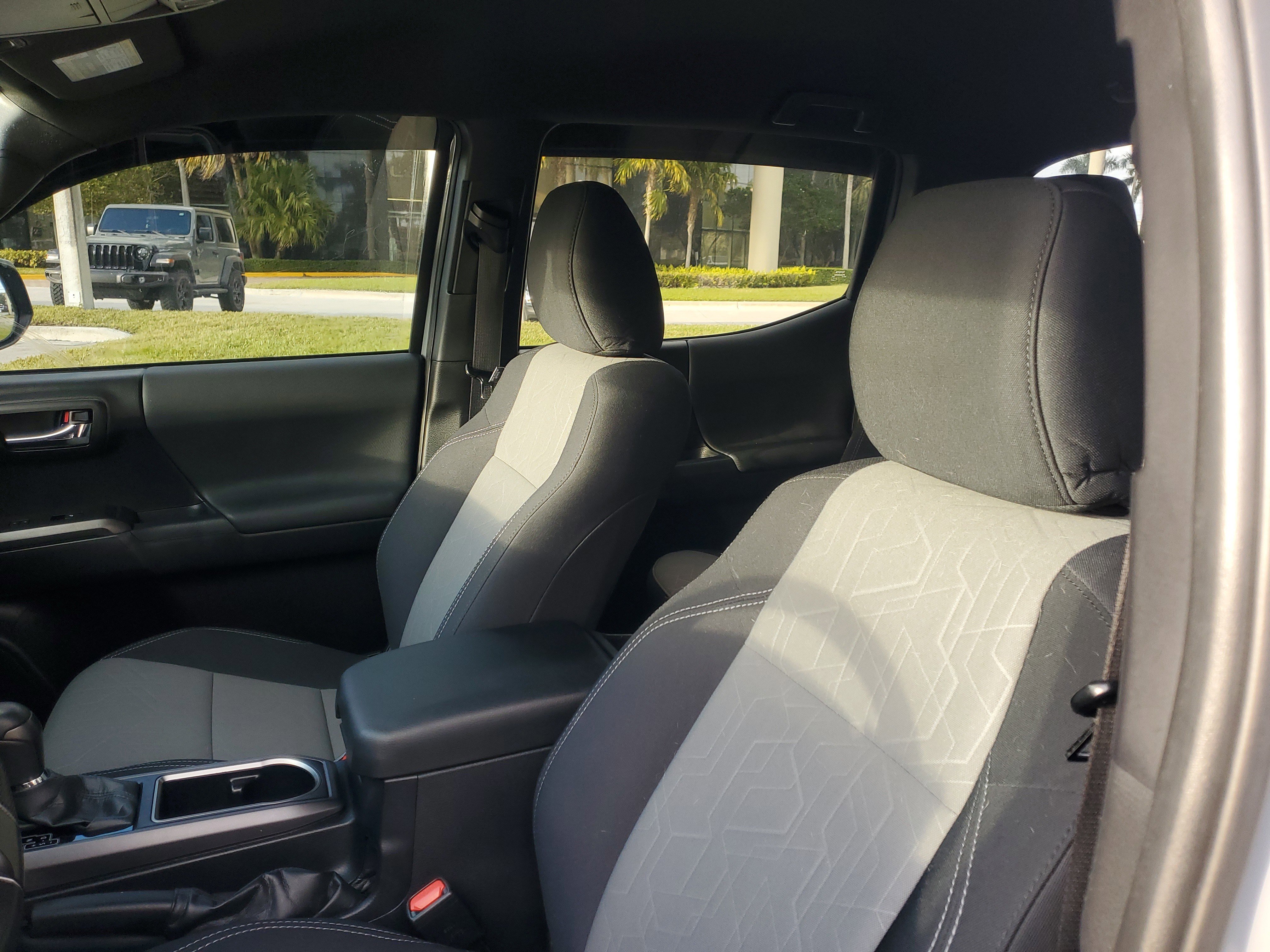 Used 2021 Toyota Tacoma TRD Off-Road image 16