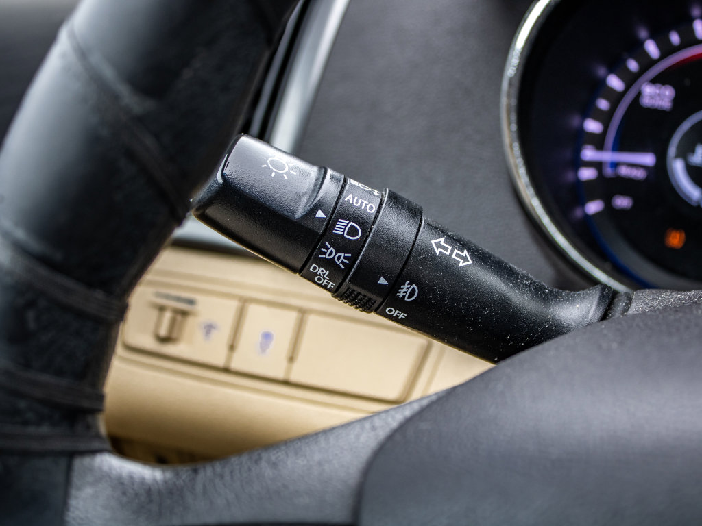 Used 2012 Hyundai Sonata Hybrid image 25