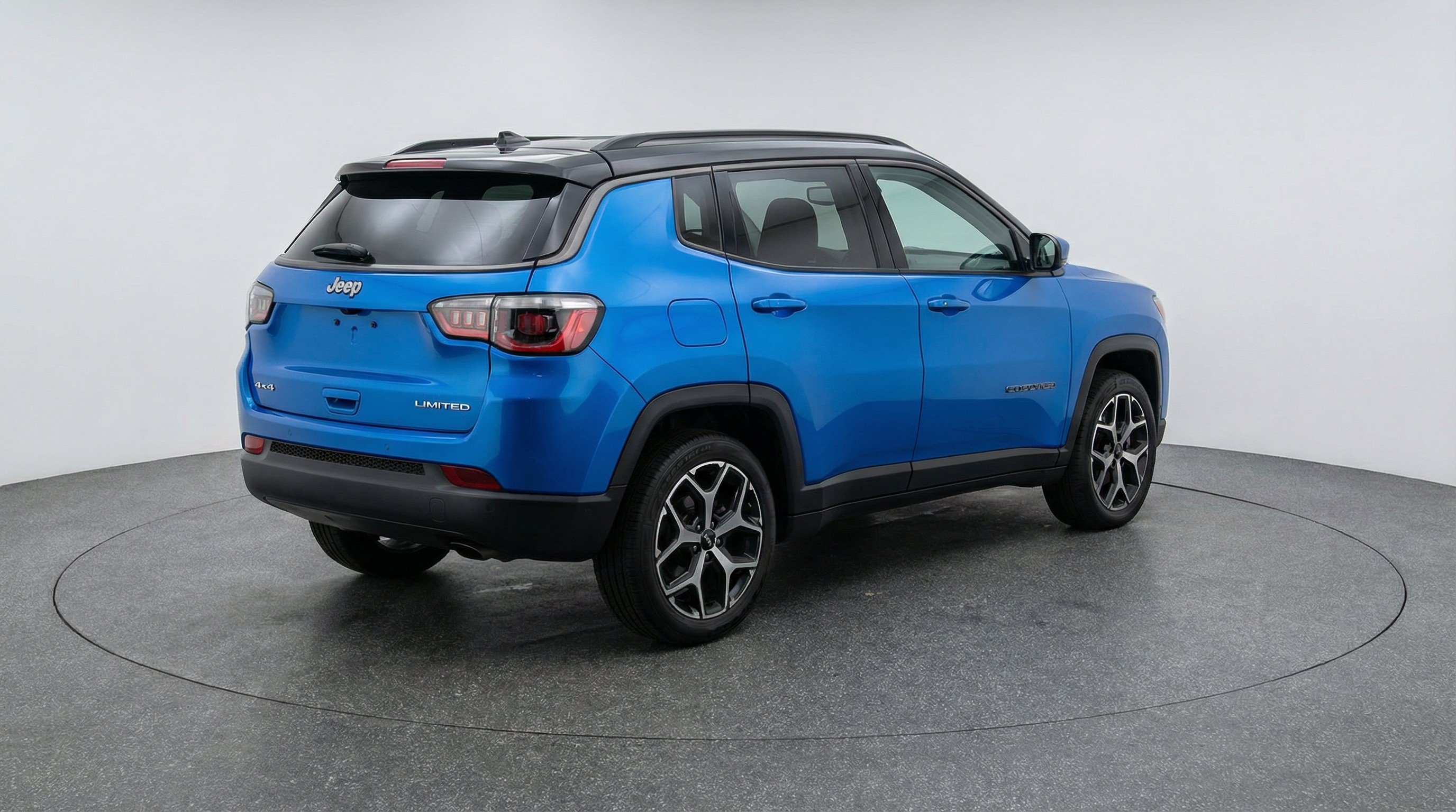 Used 2025 Jeep Compass Limited AWD/4WD image 6