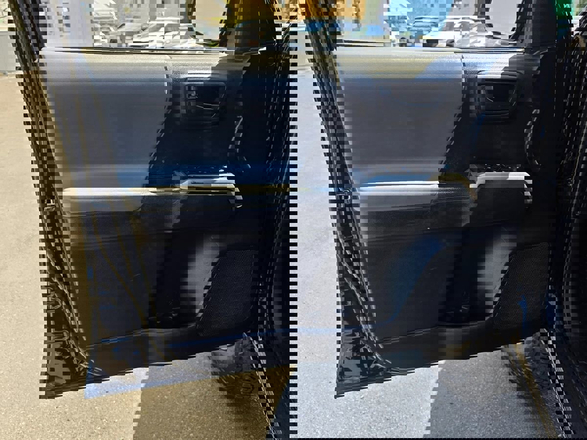 Used 2018 Toyota Tacoma SR5 image 23