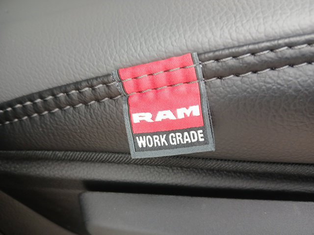New 2027 RAM 4500 Tradesman w/ Chrome Appearance Group AWD/4WD image 27