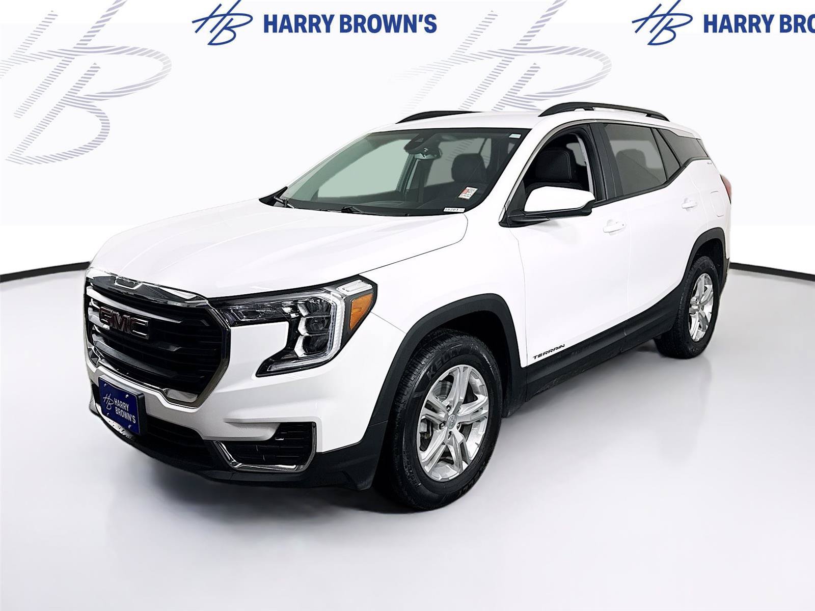 Used 2023 GMC Terrain SLE w/ Driver Convenience Package AWD/4WD image 1
