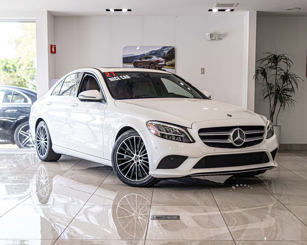 Used 2021 Mercedes-Benz C 300 Sedan image 5