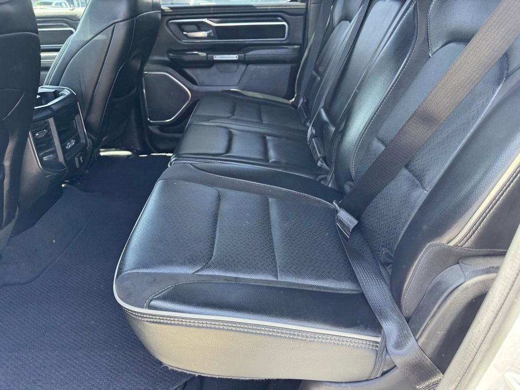 Used 2024 RAM 1500 Laramie AWD/4WD image 14