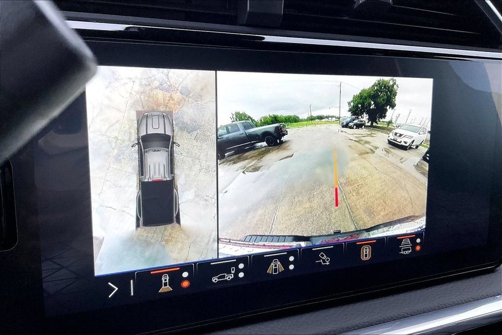 Used 2024 GMC Sierra 3500 Denali w/ Denali Reserve Package AWD/4WD image 13