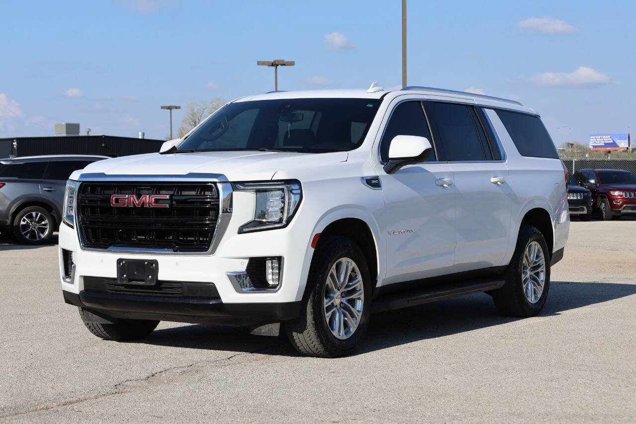 Used 2022 GMC Yukon XL SLE w/ Gmc Pro Safety Plus Package AWD/4WD image 6