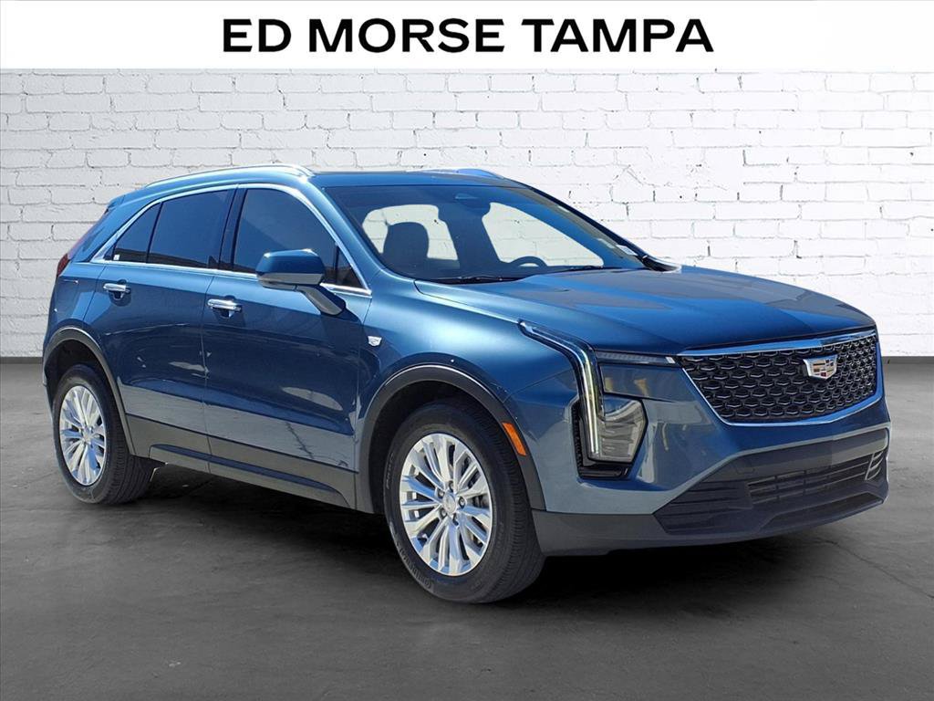 Certified 2024 Cadillac XT4 Luxury FWD image 5