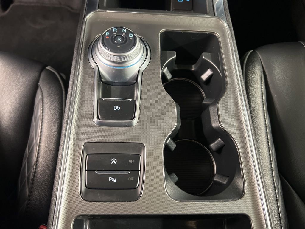 Certified 2024 Ford Edge Titanium AWD/4WD image 15