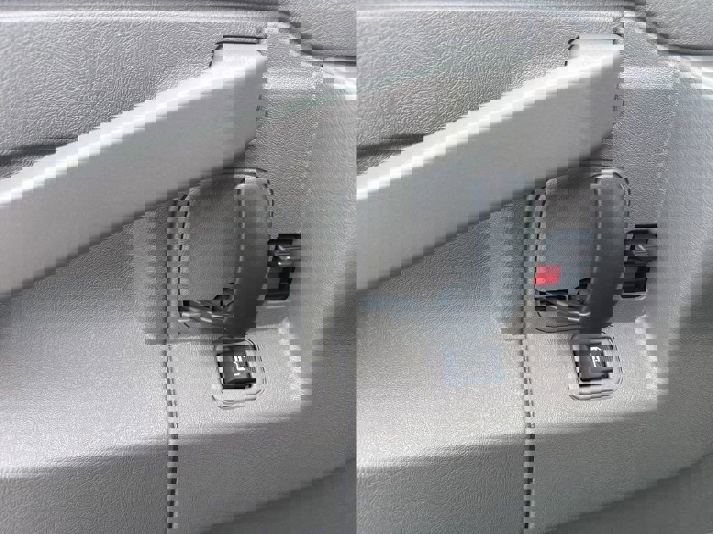 New 2025 Chevrolet Express 2500 w/ Driver Convenience Package image 13