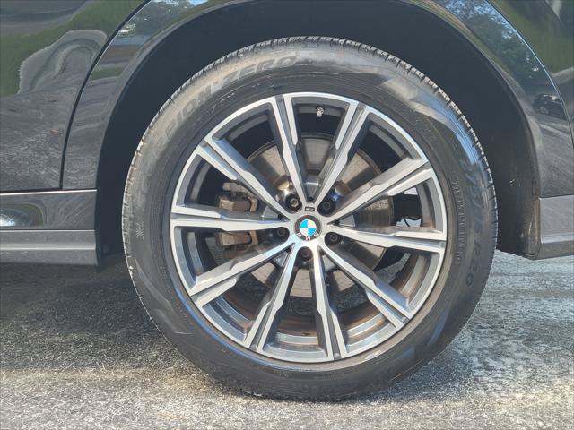 Used 2023 BMW X6 xDrive40i w/ M Sport Package AWD/4WD image 7