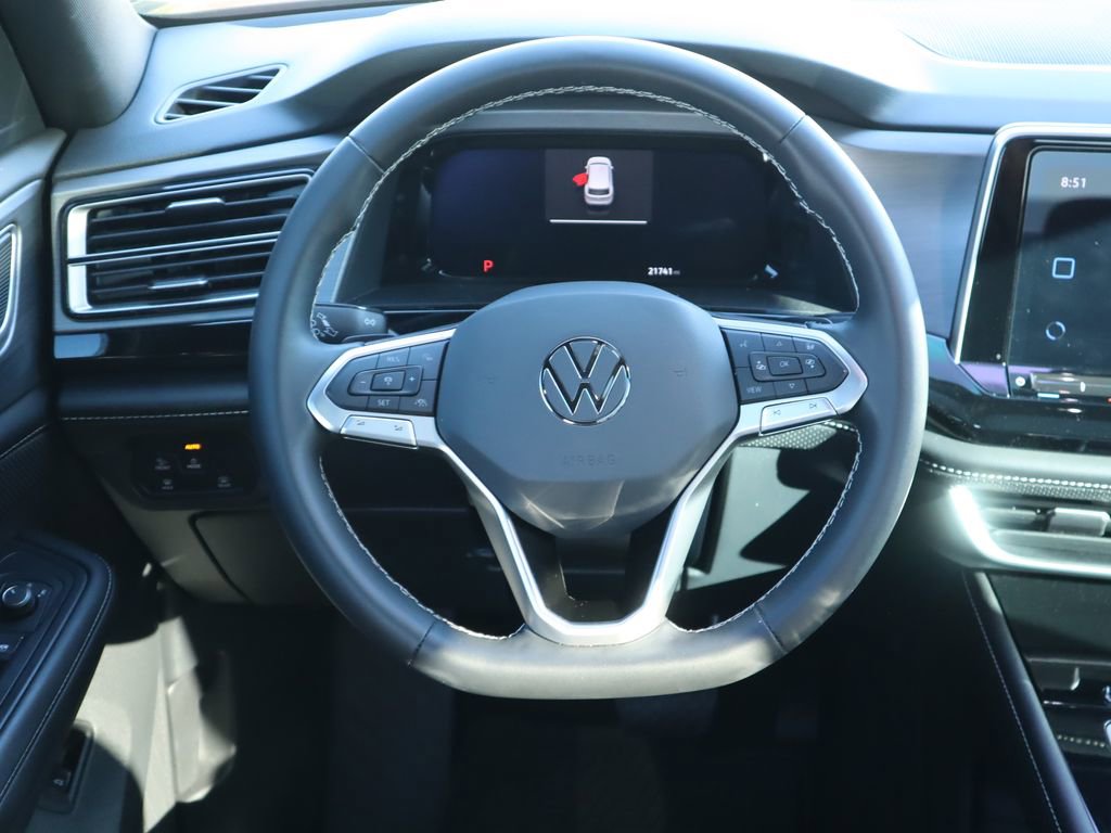 Used 2024 Volkswagen Atlas Cross Sport SE image 6