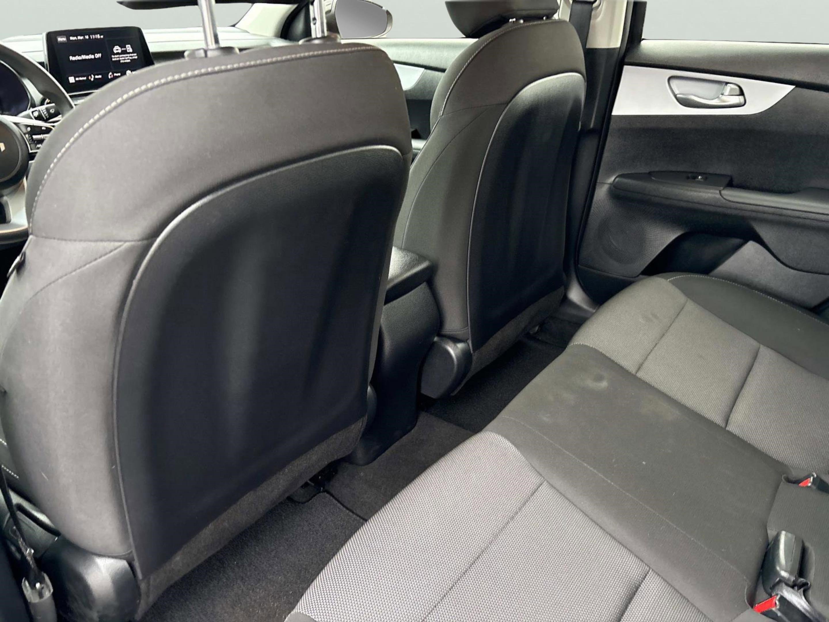 Used 2024 Kia Forte LXS image 15