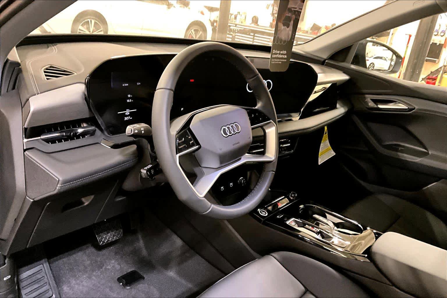 New 2025 Audi Q6 e-tron Premium AWD/4WD image 8