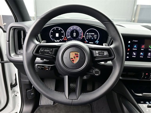 Used 2025 Porsche Cayenne image 8
