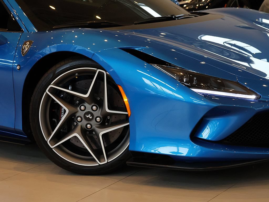 Certified 2020 Ferrari F8 Tributo RWD image 9