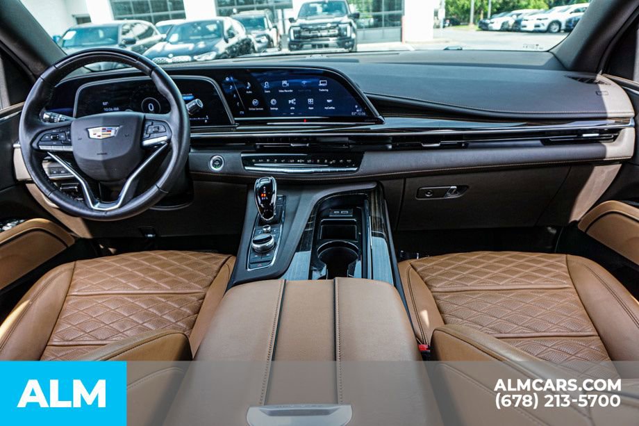 Used 2024 Cadillac Escalade Sport AWD/4WD image 30