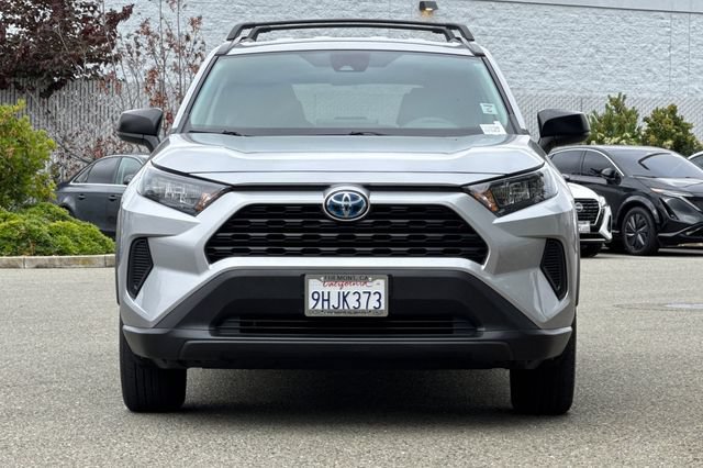 Used 2022 Toyota RAV4 LE AWD/4WD image 9