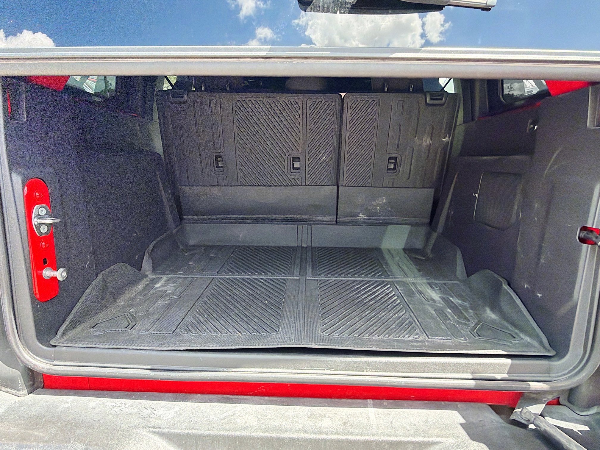 Used 2023 Ford Bronco Wildtrak image 11