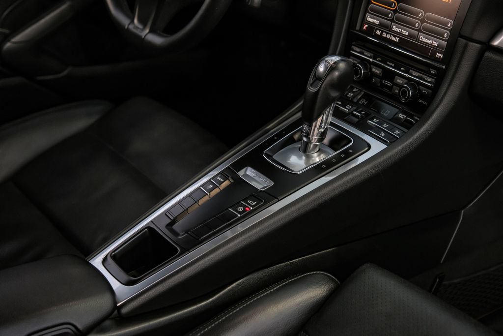 Used 2014 Porsche Cayman RWD image 19