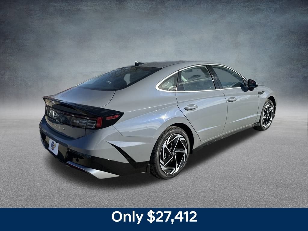 New 2026 Hyundai Sonata SEL FWD image 5