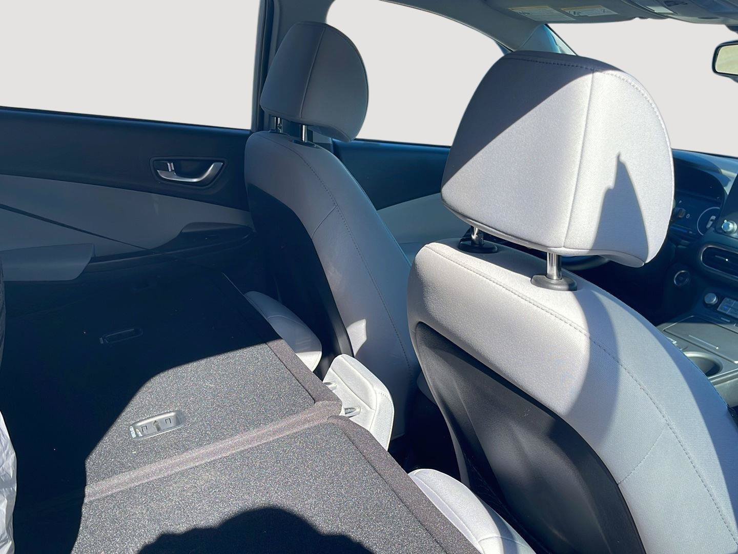 Certified 2023 Hyundai Kona SE w/ Cargo Package FWD image 14