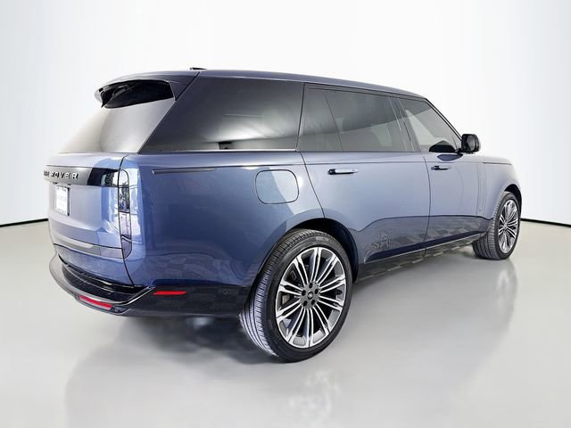 Certified 2025 Land Rover Range Rover Long Wheelbase SE image 5