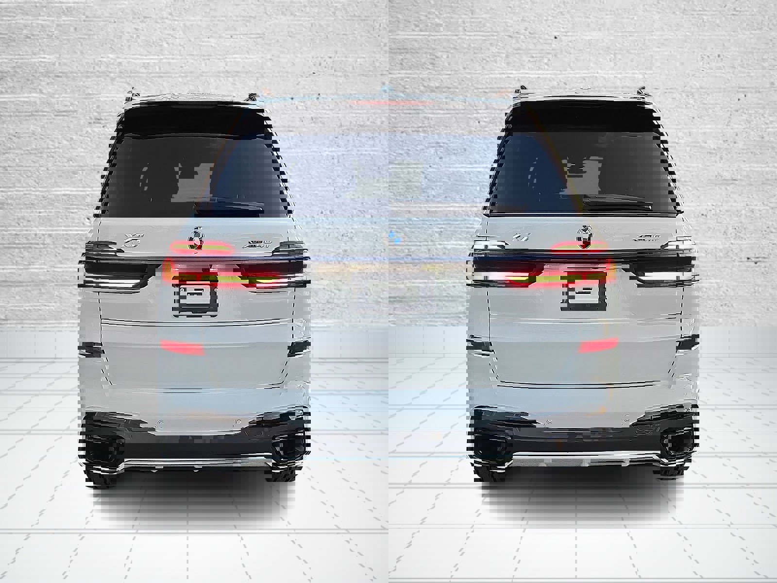 Certified 2025 BMW X7 xDrive40i w/ M Sport Package image 5