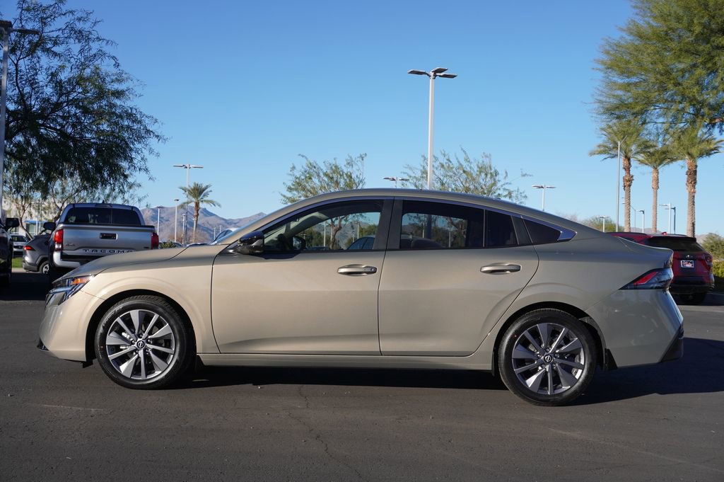 New 2026 Nissan Sentra SL w/ Floor Mat Package FWD image 2