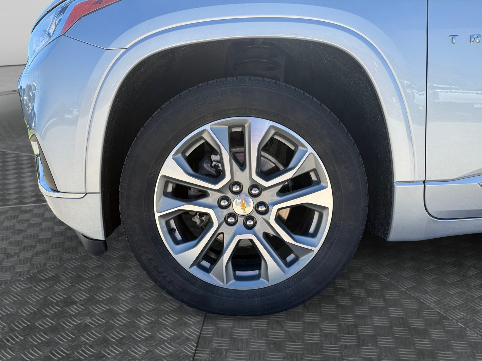 Certified 2021 Chevrolet Traverse Premier w/ LPO, Floor Liner Package AWD/4WD image 14