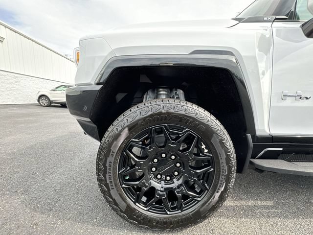 New 2025 GMC Hummer EV 2X AWD/4WD image 10