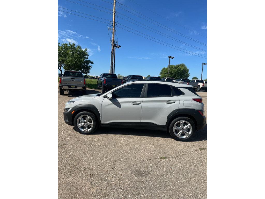 Used 2022 Hyundai Kona SEL w/ Convenience Package AWD/4WD image 32