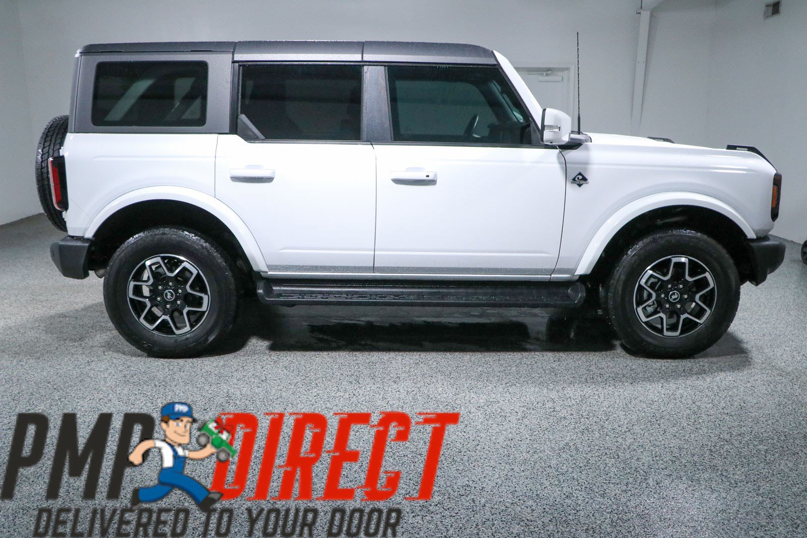 Used 2025 Ford Bronco Outer Banks AWD/4WD image 6