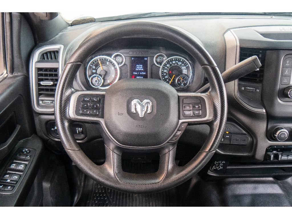 Used 2021 RAM 2500 Tradesman w/ Chrome Appearance Group AWD/4WD image 21