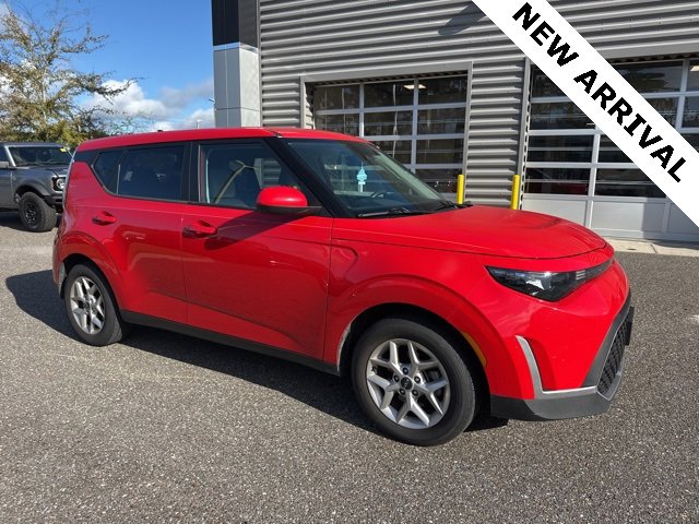Used 2024 Kia Soul LX w/ Option Group 015