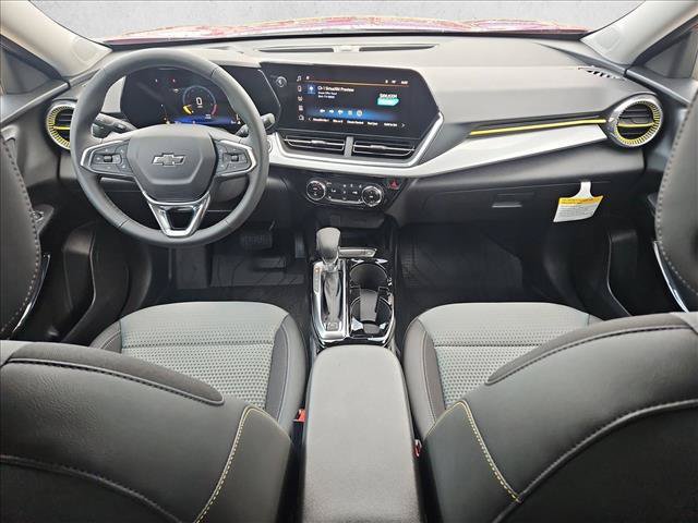 New 2026 Chevrolet Trax LT w/ Sunroof Package FWD image 14