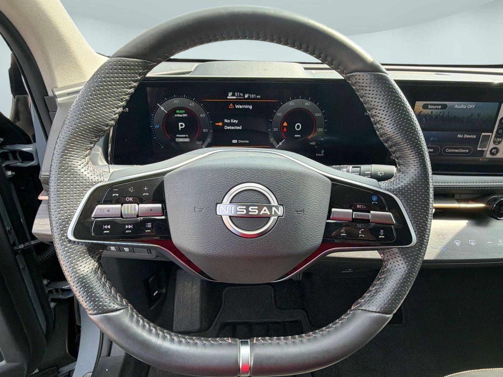 Used 2023 Nissan Ariya AWD image 11