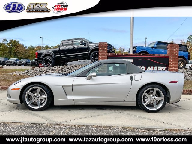Used 2007 Chevrolet Corvette Convertible w/ Preferred Equipment Group RWD image 4