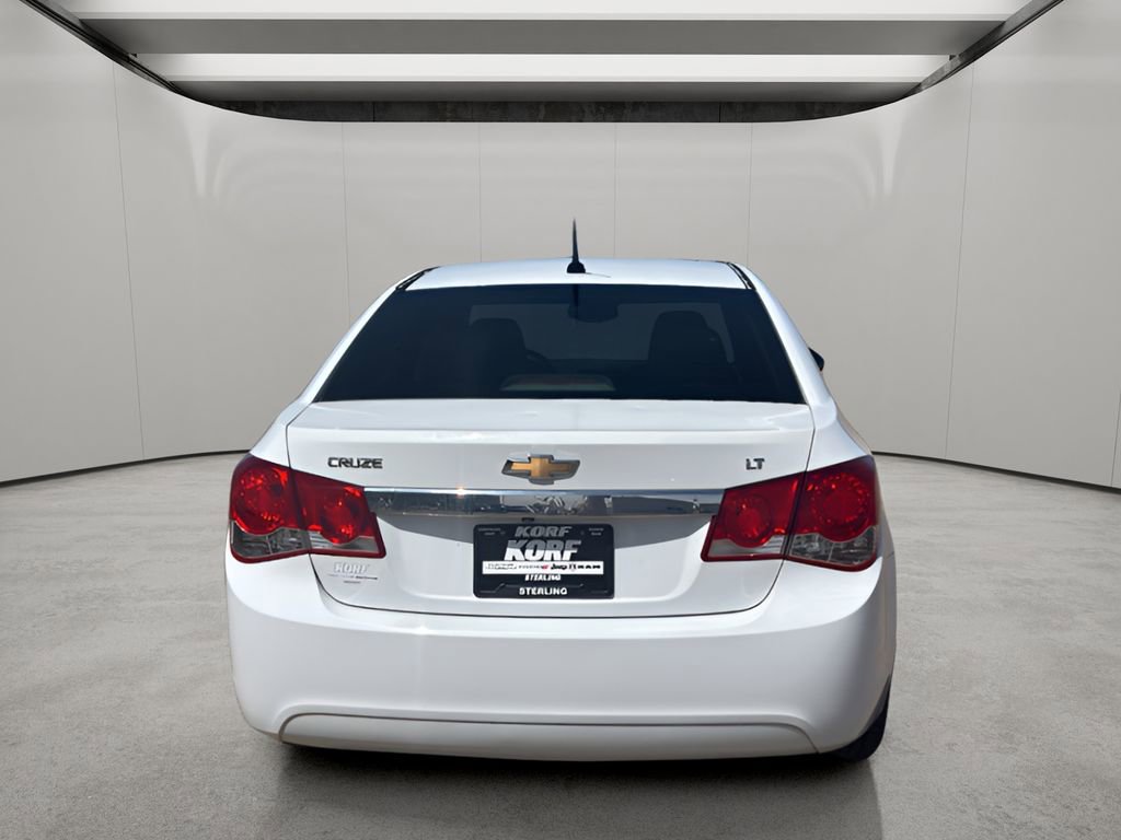 Used 2014 Chevrolet Cruze LT FWD image 4