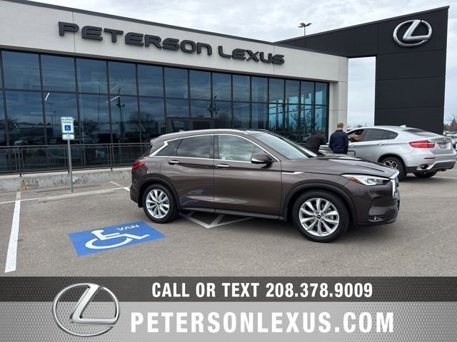 Used 2019 INFINITI QX50 Essential w/ Premium Heat Package image 1