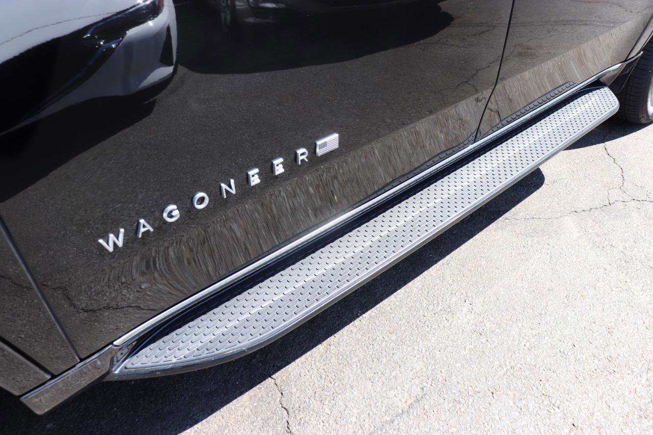 Used 2023 Jeep Wagoneer L Series II image 71