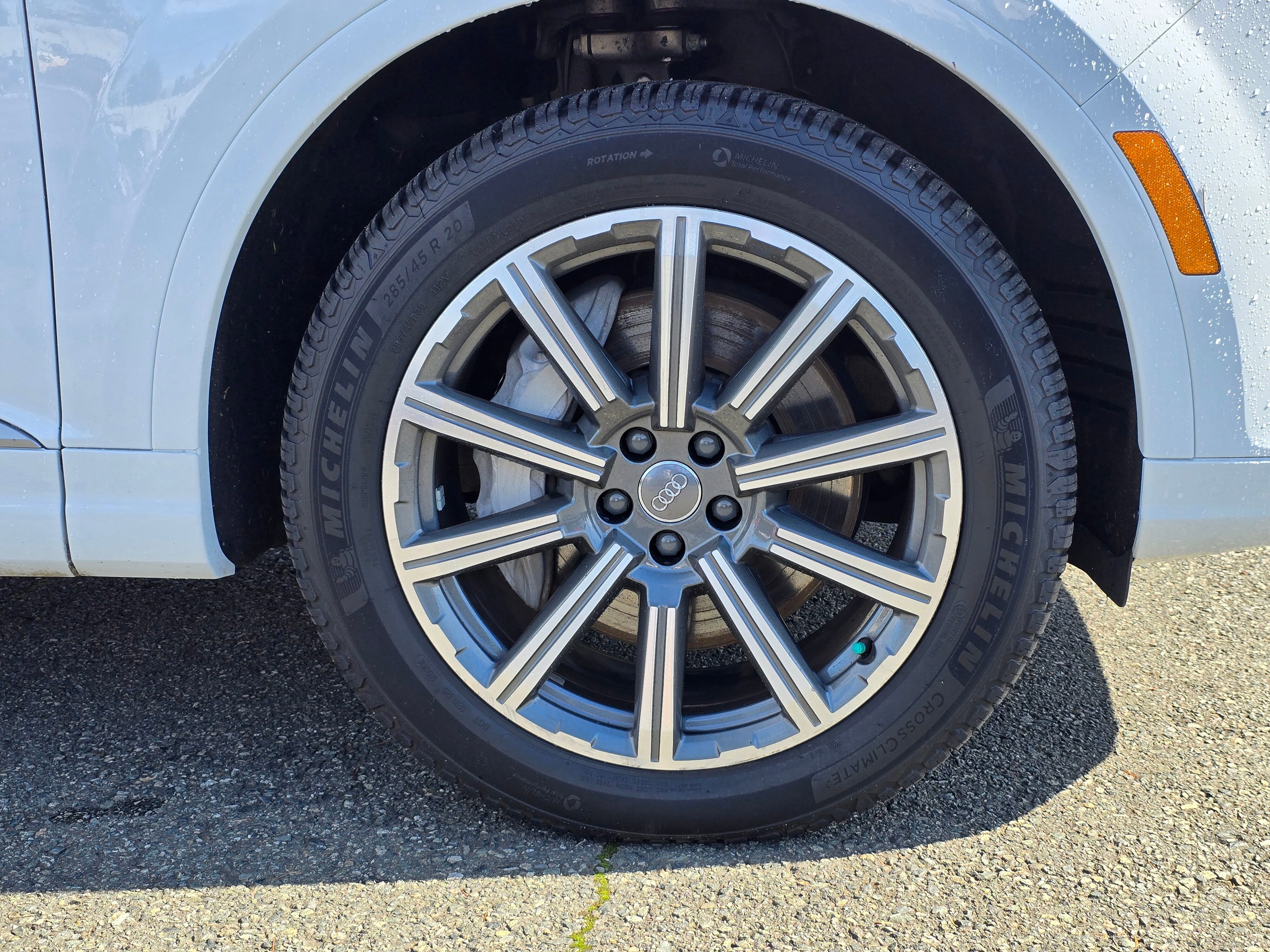 Used 2017 Audi Q7 3.0T Premium Plus w/ Premium Plus Package image 9